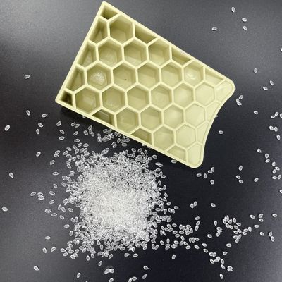 Polyether TPU de qualité injectable avec des performances compétitives en matière de résistance à l'usure et de propriétés de traction pour les thermoplastiques industriels