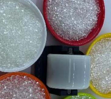 TPU antistatique Dureté 90A 64D Propriété antistatique stable à long terme