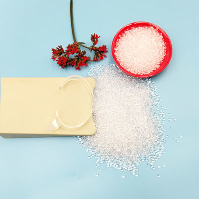 Granulés de TPU haute transparence avec durabilité et résistance à l'usure améliorées, idéaux pour le moulage par injection et les procédés d'extrusion