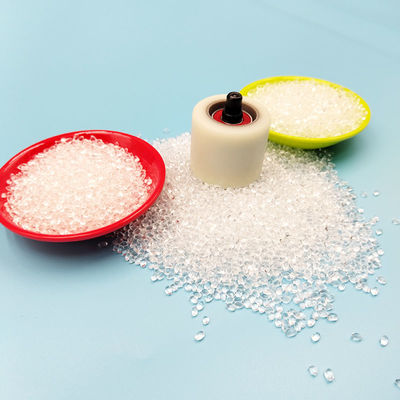 Perles thermoplastiques moulables transparentes Granules de plastique industriel sans odeur