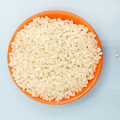 Billes d'injection plastique TPU assorties aux couleurs OEM en vrac, granulés colorés, matière première TPU, granulés TPR