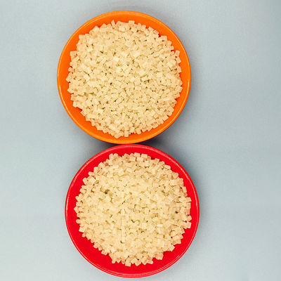 Pellets de moulage TPU antistatique sur mesure à base de polyether jaune clair