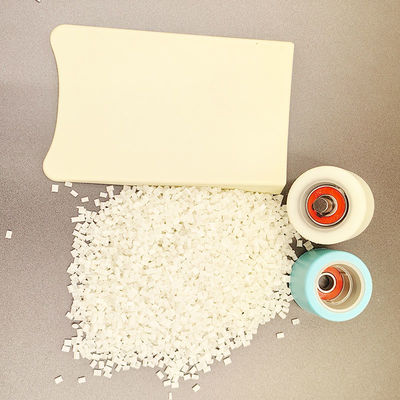 Pellets plastiques moulés en vrac