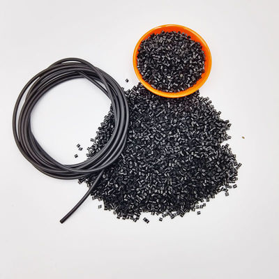 Granulés de TPU recyclé GRS polyvalents avec résistance à la moisissure, à l'huile et à l'eau pour la fabrication industrielle