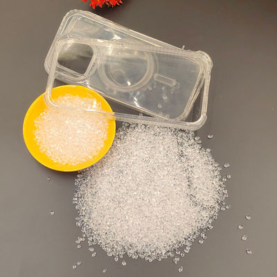 Extrusion de granulés de TPU à base de polyether transparent pour le moulage par injection
