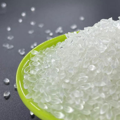 TPU résistant aux UV Matériau brut Pellets de plastique blanc pour le moulage par extrusion