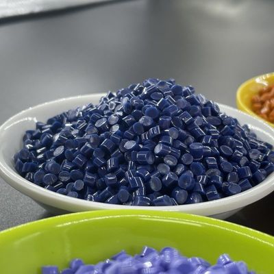 Shore A 60-95 Pellets de matching de couleur TPU flexibles avec une excellente résistance à l'abrasion