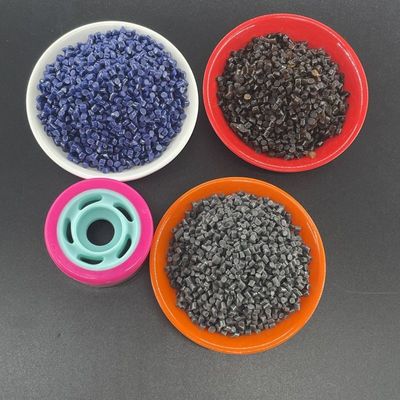 TPU de couleur personnalisée pour semelles de chaussures et étuis téléphoniques