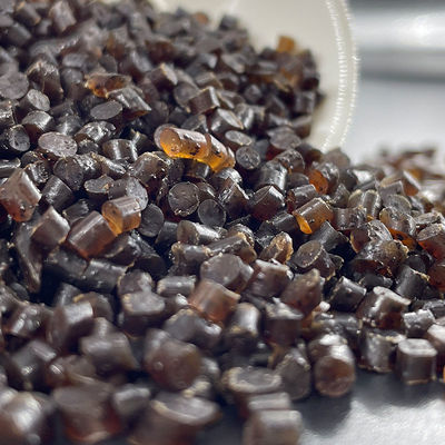 Des granulés de TPU assortis de couleur offrant des échantillons gratuits à des prix compétitifs et d'excellentes propriétés mécaniques pour l'industrie