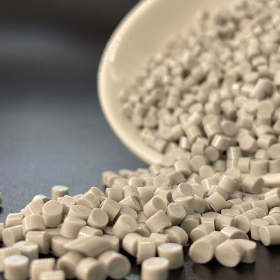 Matériau TPU assorti de couleurs avec des options de couleurs transparentes personnalisées et une haute résistance aux chocs pour des applications polyvalentes