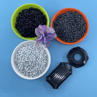 Matériaux recyclés GRS transparents Granules de TPU avec des couleurs personnalisées et une résistance à l'usure supérieure pour une fabrication durable