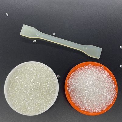 Pellets d'extrusion en plastique TPU à haute transparence écologique pour cuir à chevilles