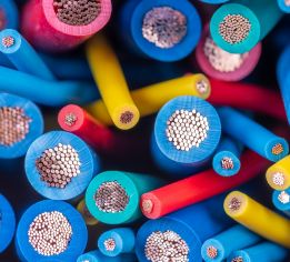 Matière première TPU polyéther pour roues de roulette, tuyaux et flexibles