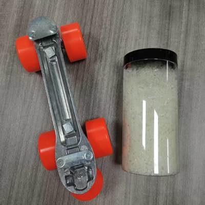 Prix de fabrication de matière première TPU polyéther, excellente résistance à l'hydrolyse, résistance aux basses et hautes températures pour roues de chariot et tuyaux flexibles