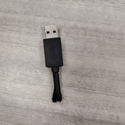 Matériau TPU recyclé GRS noir pour le moulage par injection d'accessoires électroniques