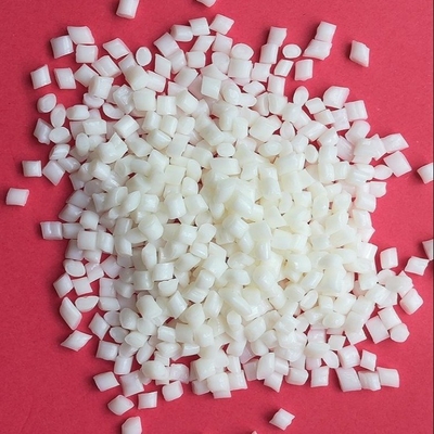 TPEEE Matériau de base pour l'industrie automobile Résistance exceptionnelle aux températures élevées Résistance à la fatigue supérieure à la flexibilité Élastomère de polyester thermoplastique