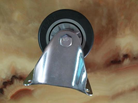 Granulés de TPU à bonne résistance à l'abrasion et aux produits chimiques pour roulettes et roues médicales